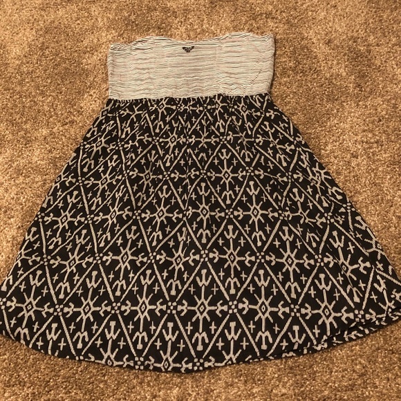 Roxy Summer Dress - Picture 3 of 4